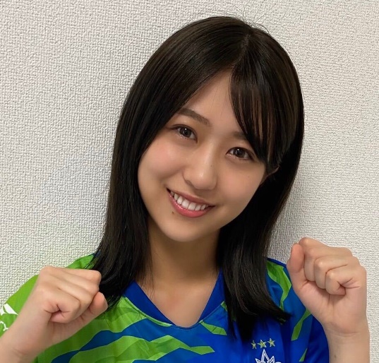篠崎彩奈-1